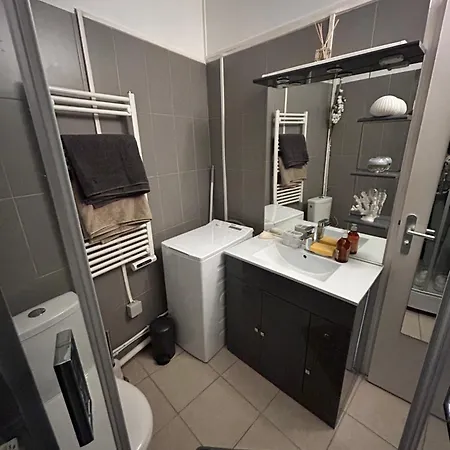 Apartmán Grand Studio Entierement Renove Au Coeur De